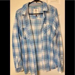 SO brand XL button down